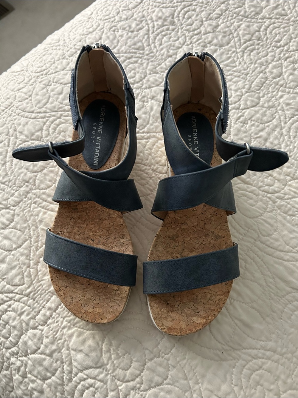 Adrienne Vittadini Navy faux Leather Cork Footbed Sandals